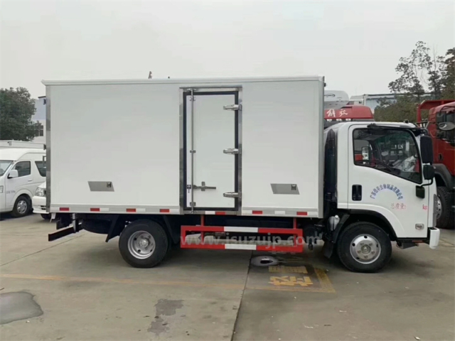 Isuzu KV100 3 ton refrigerated truck photo - Isuzu Truck Manufacturer ...