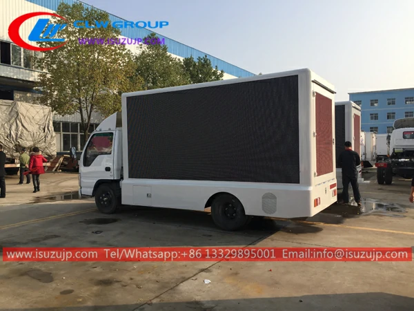 Isuzu mobile led billboard truck