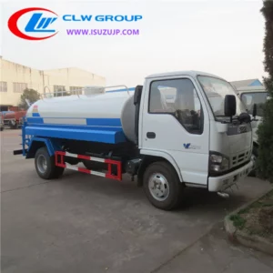 ISUZU 5000Liters water tank wagon