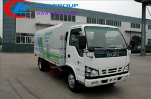 Isuzu small road sweeper Qatar