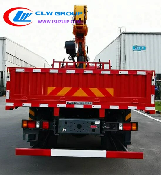 CDW 8000kg cargo truck mounted XCMG Crane for sale Tunisia