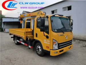 Dayun small truck with crane Papua New Guinea