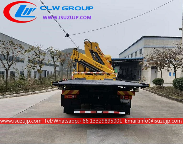 Dongfeng 8 ton self loader wrecker truck Angola