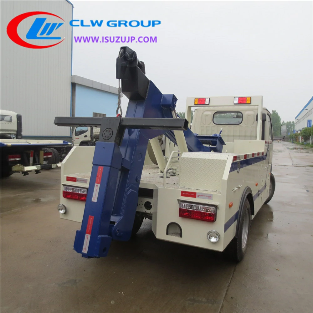 Dongfeng mini rotator recovery truck for sale Belize